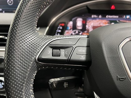 2018 (18) AUDI Q7 3.0 TDI Quattro Black Edition 5dr Tip Auto