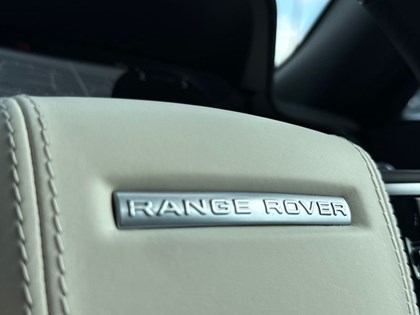 2023 (23) LAND ROVER RANGE ROVER 3.0 D350 SE 4dr Auto