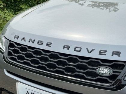2022 (22) LAND ROVER RANGE ROVER EVOQUE 2.0 D200 Evoque Edition 5dr Auto