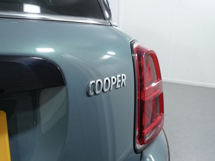 2021 (21) MINI COUNTRYMAN 1.5 Cooper Exclusive ALL4 5dr Auto