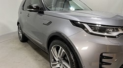 2021 (71) LAND ROVER DISCOVERY 3.0 D300 R-Dynamic HSE 5dr Auto 3088002